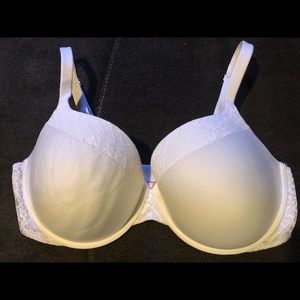 VS BBV perfect shape padded bra ***SOLD***